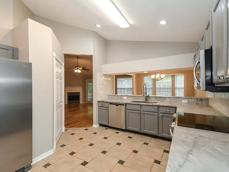 4737 Kernan Mill Ln E — Photo 8