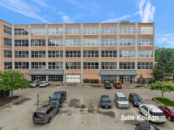 930 Washington Ave Unit 5C, Muskegon, MI 49441