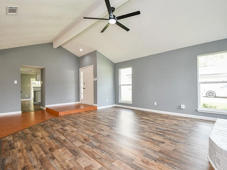 17022 Quail Park Dr — Photo 7