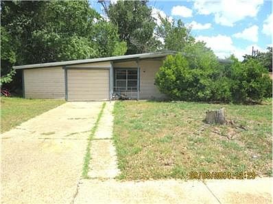 1st image of 716 Morrison Dr