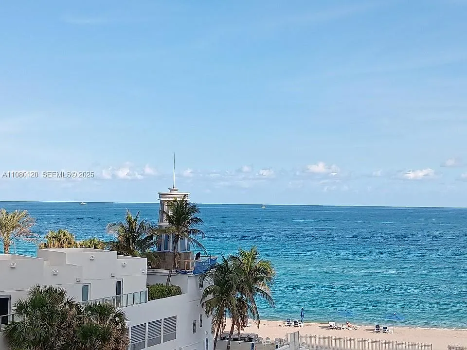 3505 S Ocean Dr #407