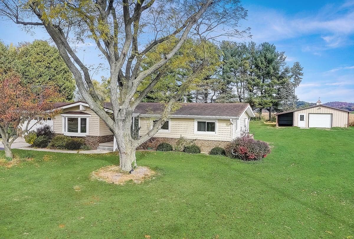 E9354 Prairie Rd, North Freedom, WI 53951 Zillow