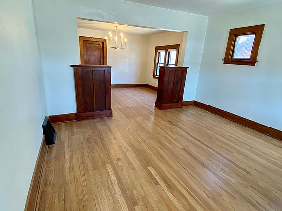 4th image of 4808 Charles St