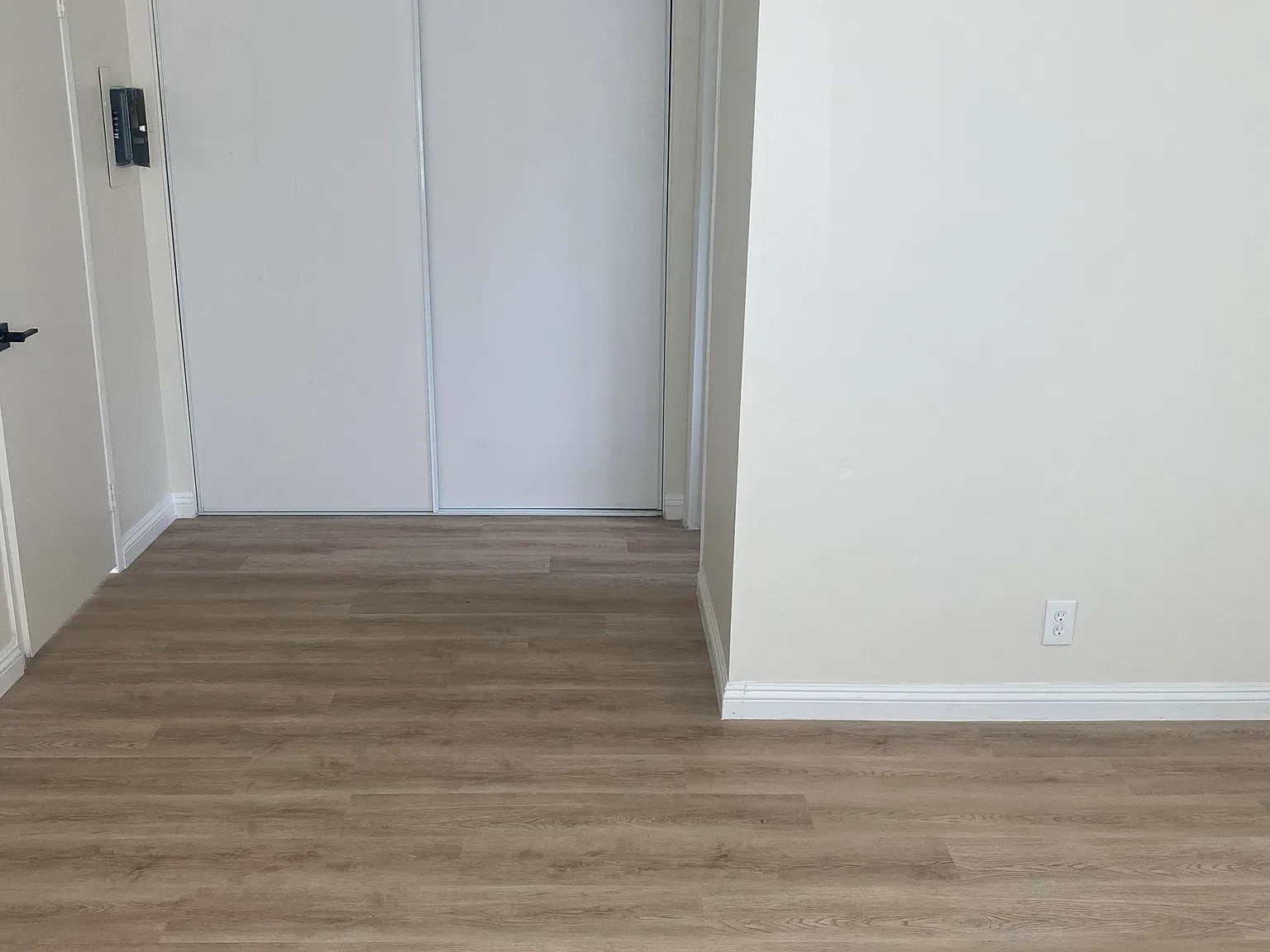 1 bed, $1,800 — Photo 2