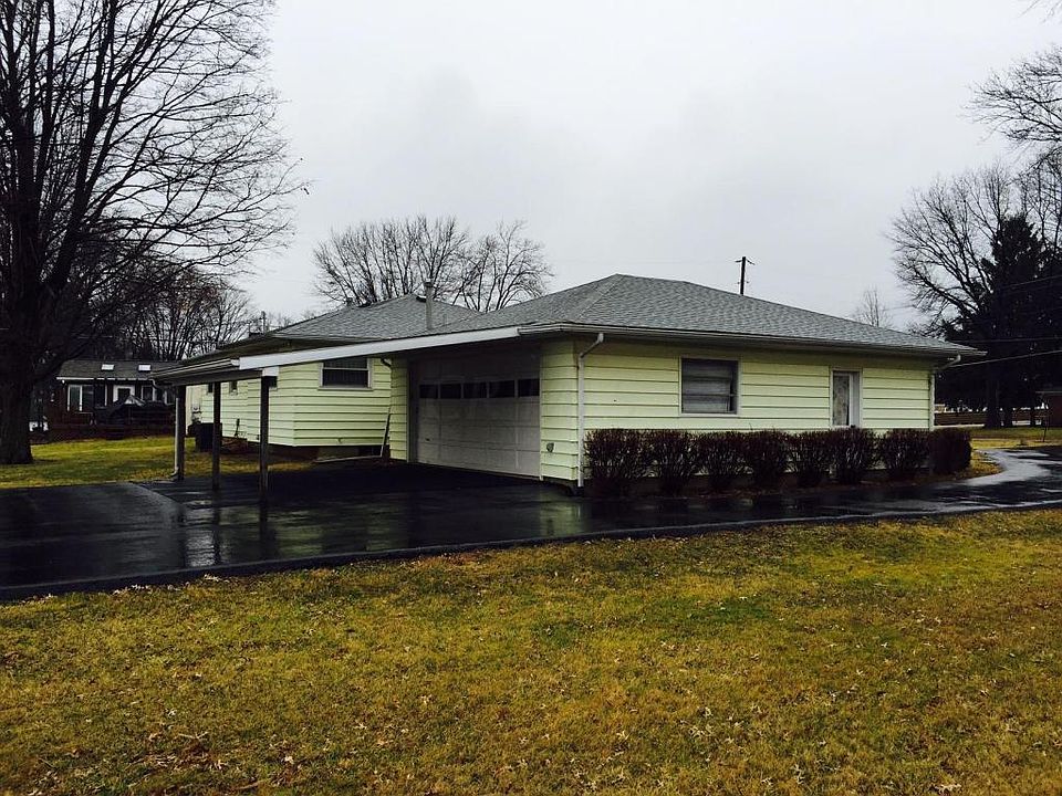 2nd image of 281 Lockville Rd
