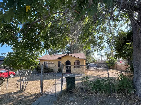 15069 San Bernardino Ave, Fontana, CA 92335