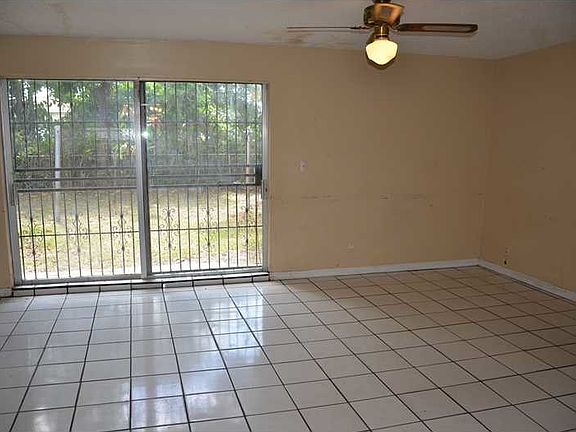 5th image of 17720 NW 32nd Ave