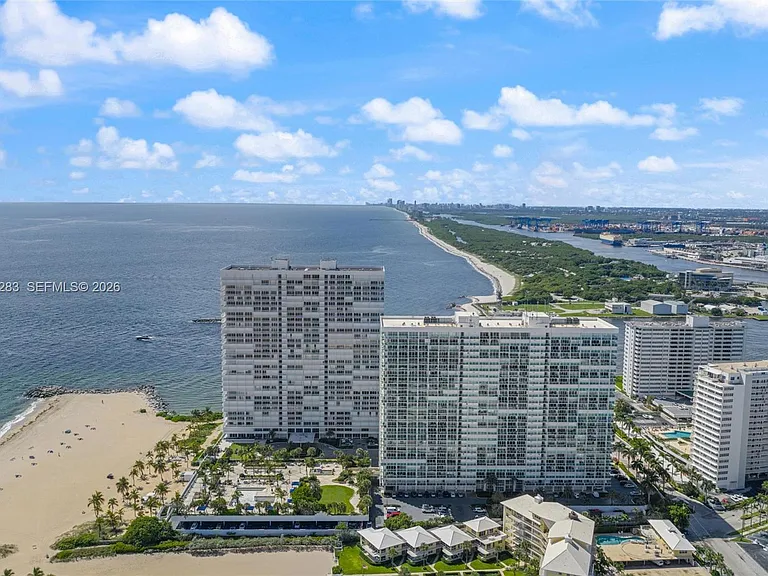 2100 S Ocean Ln #502 — Photo 37
