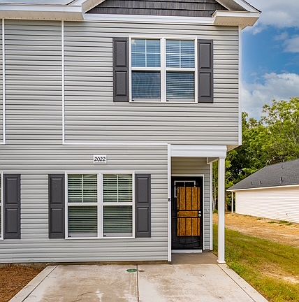 4th image of 1023 Stevens St #1