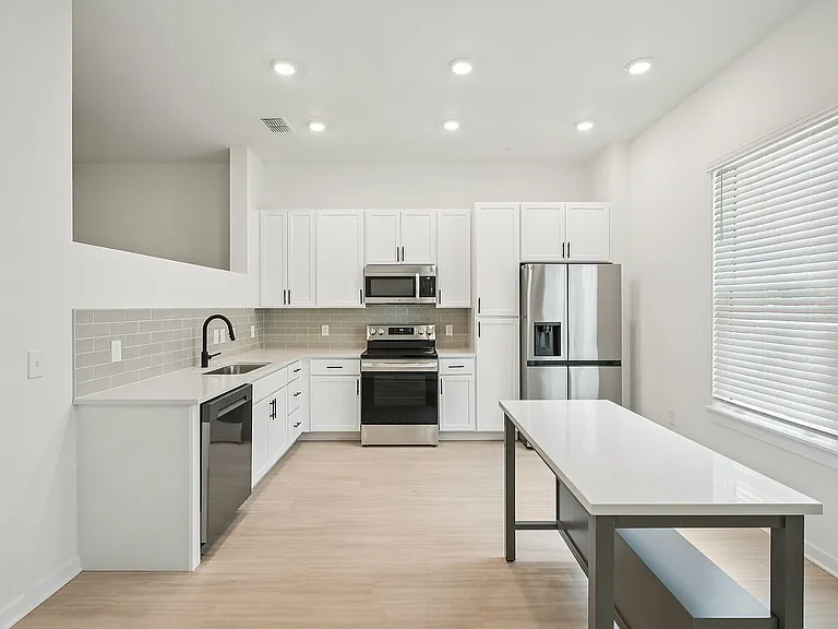 Studio Kitchen with Moveable Island