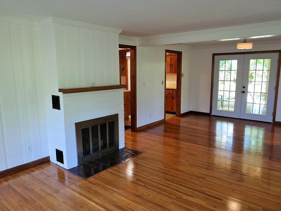 1st image of 1647 S Edgewood Ave