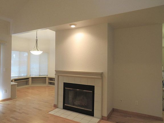 4th image of 2497 Alveswood Cir
