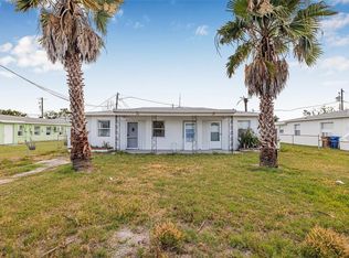 30 Lynn Way, Madeira Beach, FL 33708