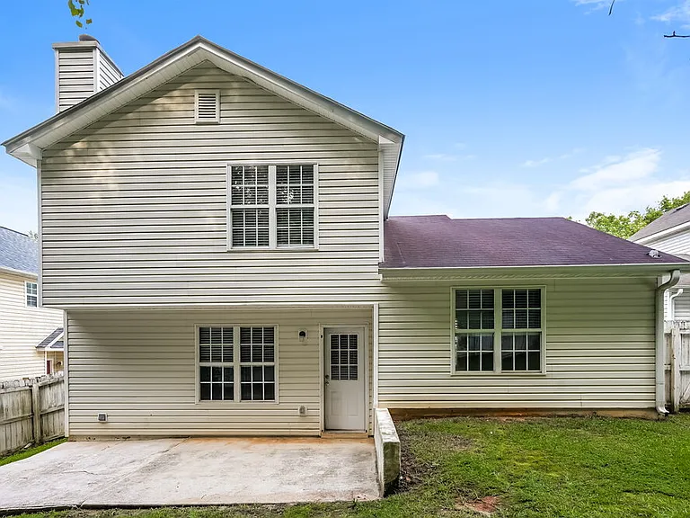 2124 Oakland Spring Dr — Photo 16