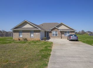 308 Ravens Crest Dr, New Market, AL 35761