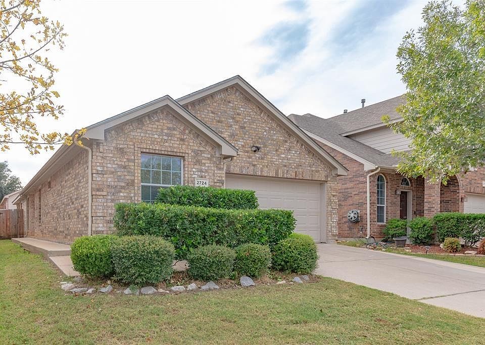 1st image of 2724 Mountain Lion Dr