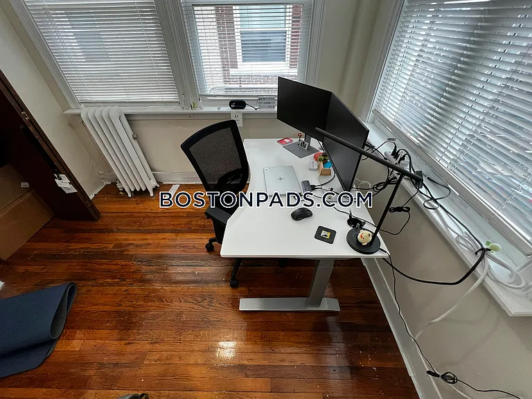 248 Kelton St #9 — Photo 21