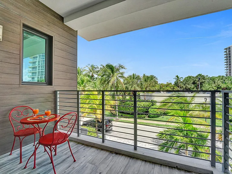 340 Balboa St — Photo 15