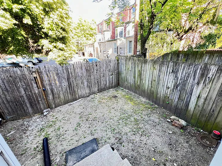 432 Chambers Ave — Photo 29