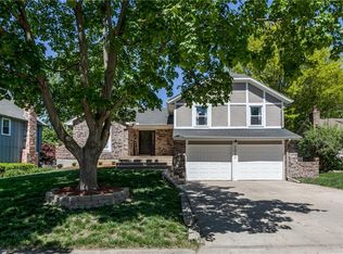 1020 S Valley Rd, Olathe, KS 66061
