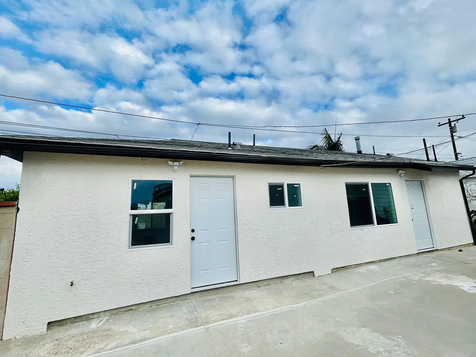 Parron Ave, Gardena — Photo 3