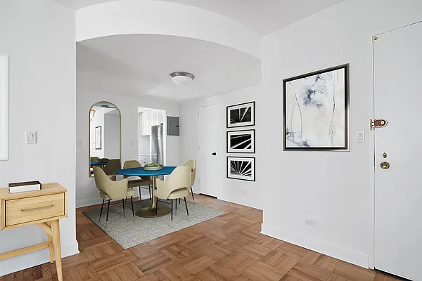 Sold by Compass | media 5