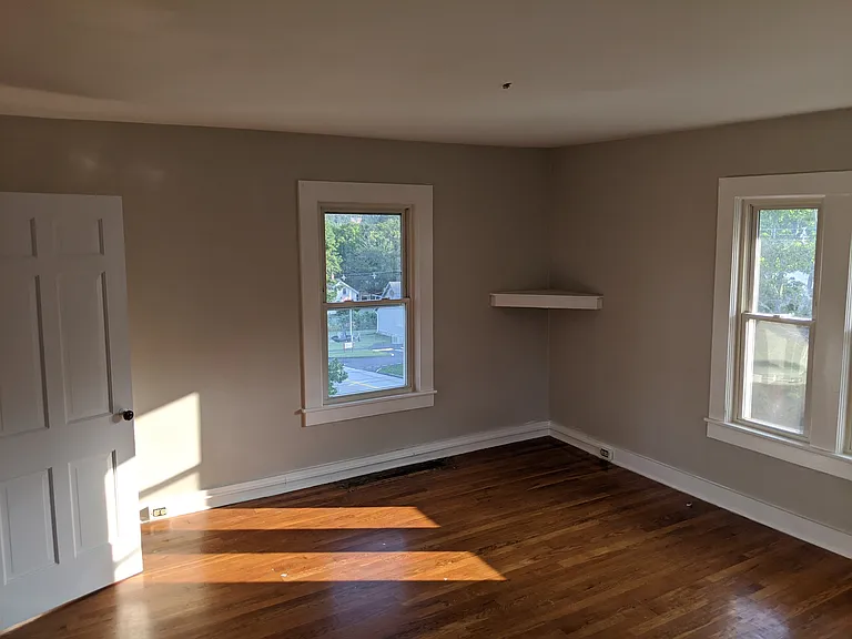 118 Main St #3 — Photo 10