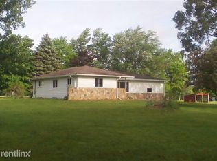 13250 Mohart Rd, Saline, MI 48176