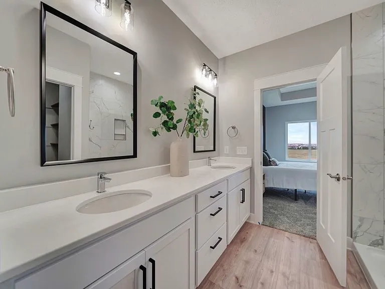 8641 S 49th St — Photo 10
