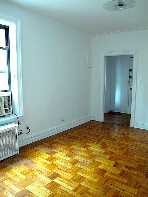 1st image of 222 E 82nd St APT 5D