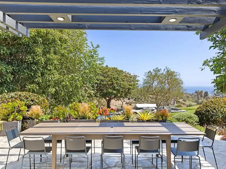 Outdoor dining set for 12.