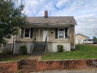 61 3rd St, Marion, NC, 28752