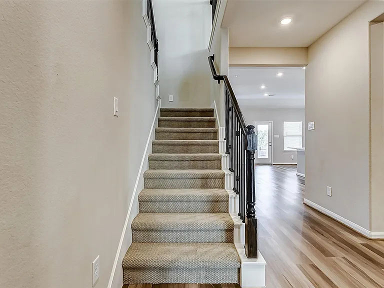 2165 Woodland Pine Dr — Photo 16