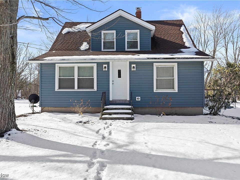 1st image of 8010 Baumhart Rd