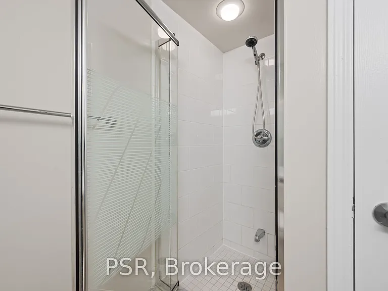 515 Rosewell Ave #312 — Photo 14
