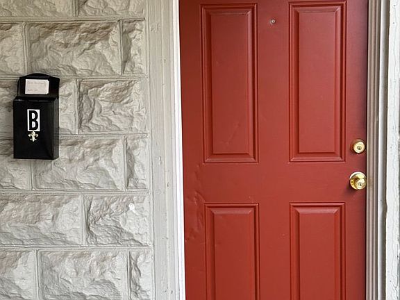 4th image of 306 Harahan Blvd #B