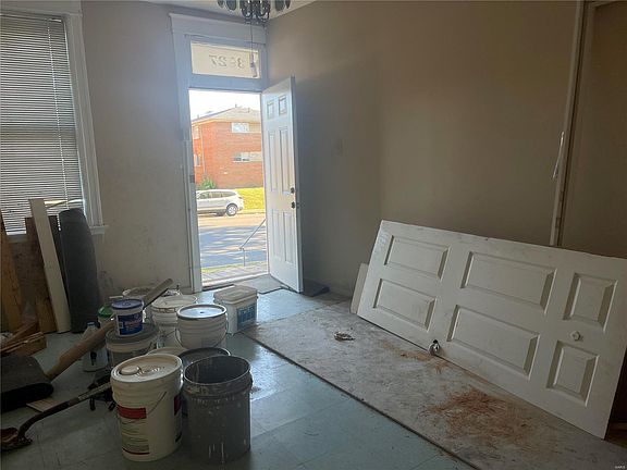 3rd image of 3927 Gravois Ave