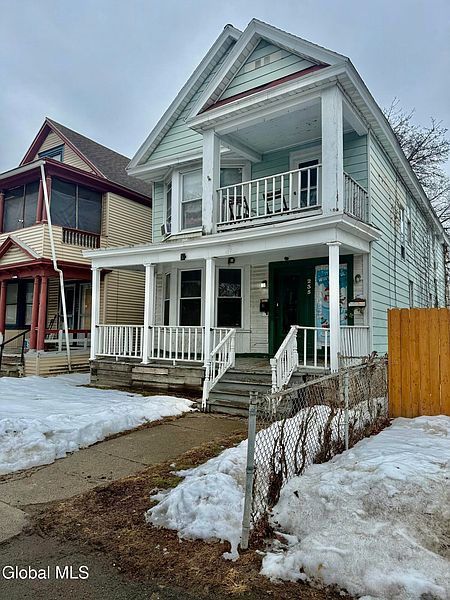 2nd image of 235 6th Avenue