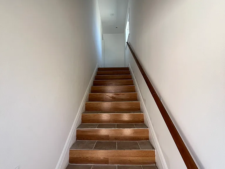 4412 Russell Ave — Photo 13