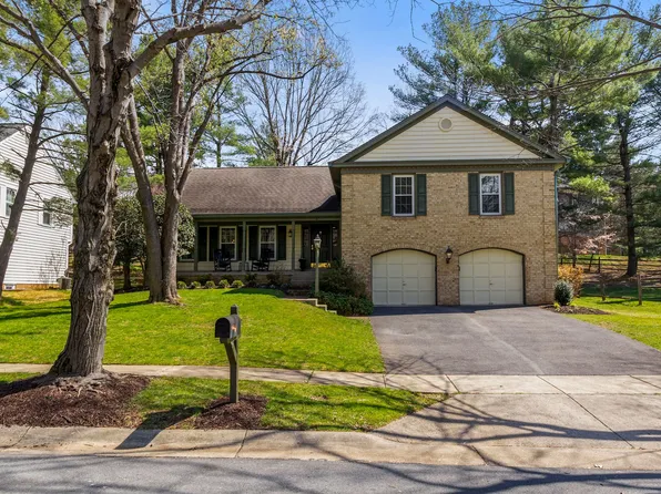 3 Chancelet Ct, Rockville, MD 20852