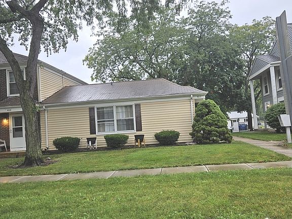 2nd image of 411 Sidney Ave Unit A