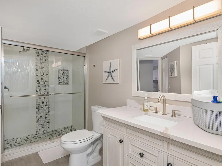 8635 River Homes Ln #305 — Photo 15