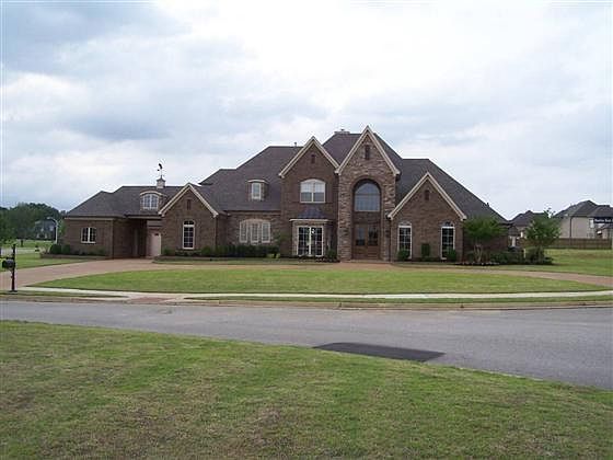1st image of 4210 Dawkins Farm Dr