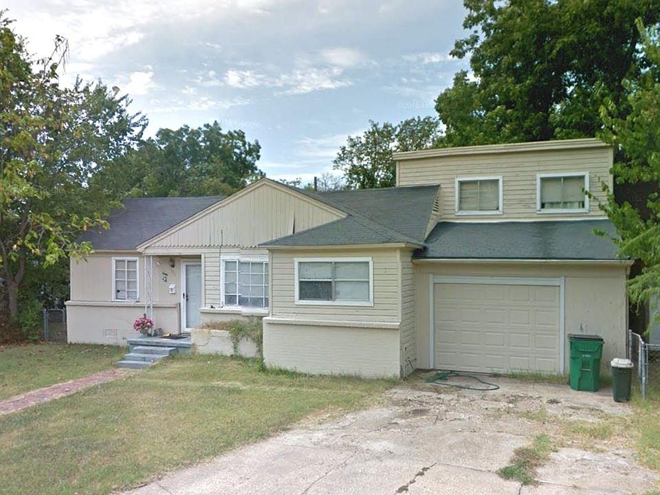 1st image of 551 Loraine Cir
