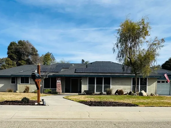 200 W Westwood Avenue, Visalia, CA 93277
