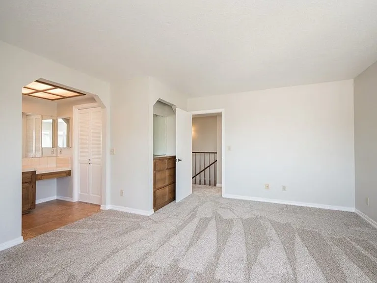 1396 Brighton Ave — Photo 12