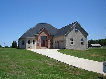 1st image of 230 Pond View Dr