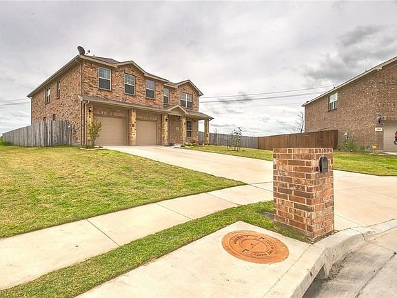 2nd image of 10501 Wild Meadow Way