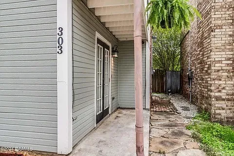 2 bed, 1200 sqft, $1,300 — Photo 4