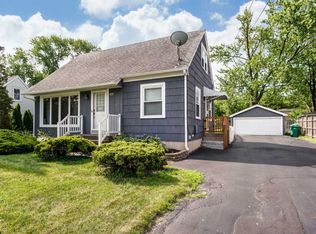 437 E Prairie Ave, Lombard, IL
